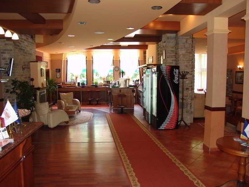 Hotel Izvor 斯塔佐扎格斯基巴尼 外观 照片